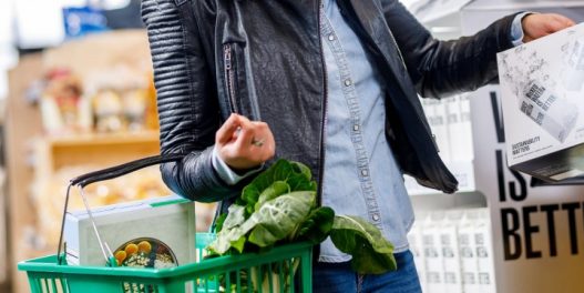 Od eko-osvešćenih ka eko-inteligentnim potrošačima: Kako da izbegnete greenwashing prilikom vaše sledeće kupovine?