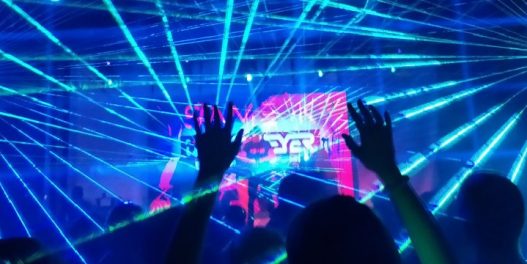 Plesna revolucija: Kako posetioci zagrevaju klub u Glazgovu dok igraju?