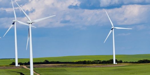 Tokom maja, vetar i solar su proizveli više struje u EU od svih fosilnih goriva zajedno