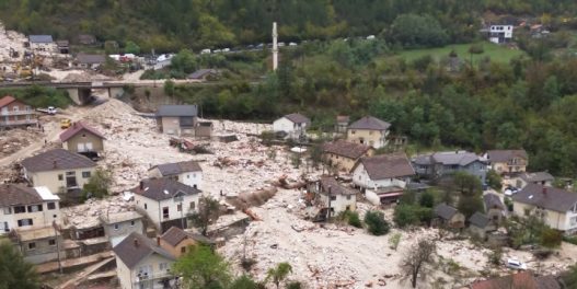 Bujične poplave u Bosni i Hercegovini odnele 20 života: kako je došlo do toga, i kako možemo da se izborimo sa vodenim stihijama?