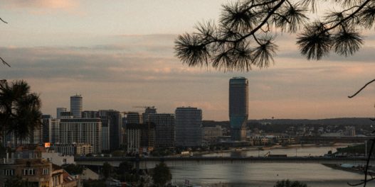 Na papiru širenje zelenila, u praksi betoniranje prirodne zemlje: Kako u Beogradu i pored „zelenih” planova nestaje prirodno okruženje