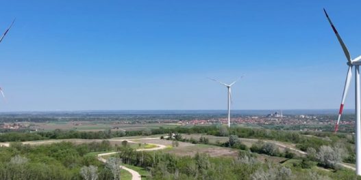 Regionalna analiza: Kako elektroprivrede u Srbiji i komšiluku razvijaju vetroparkove i solarne elektrane