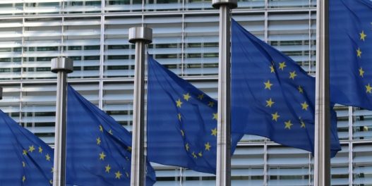 Zagađenje večnim hemikalijama moglo bi da košta Evropsku uniju čak 440 milijardi evra do 2050.